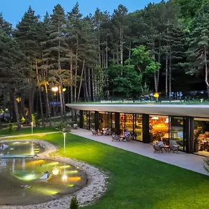 bioli-medical-wellness-resort-tbilisi.alltbilisihotels.com/