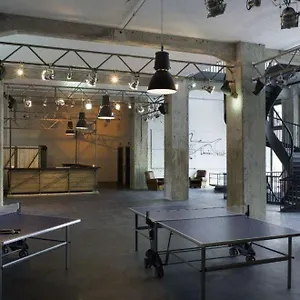soho-house-berlin.find-berlin-hotels.com/